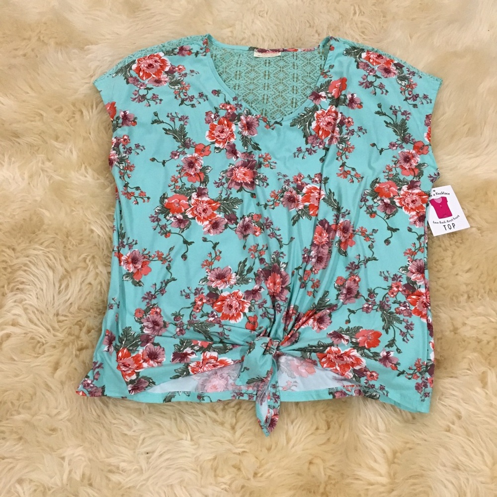 Women’s Blouse